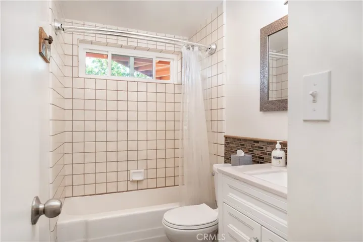6673 Persia Avenue, 29 Palms, California 92277