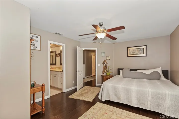 2nd master size bedroom