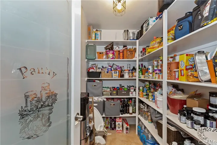 Walk In Pantry