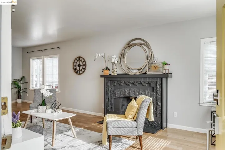 5324 Normandie Ave, Oakland, California 94619