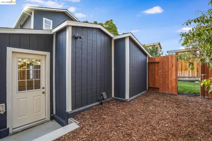 5324 Normandie Ave, Oakland, California 94619