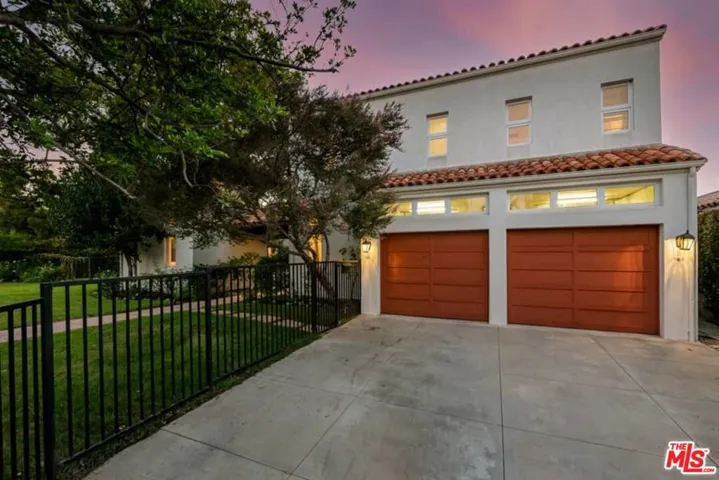 659 Via De La Paz, Pacific Palisades, California 90272