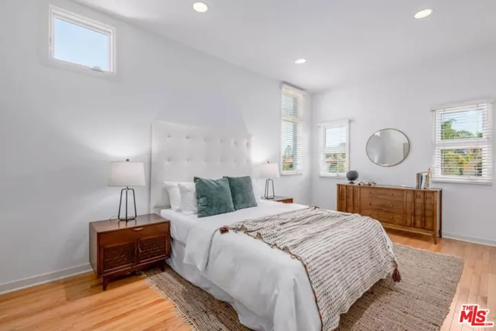 659 Via De La Paz, Pacific Palisades, California 90272