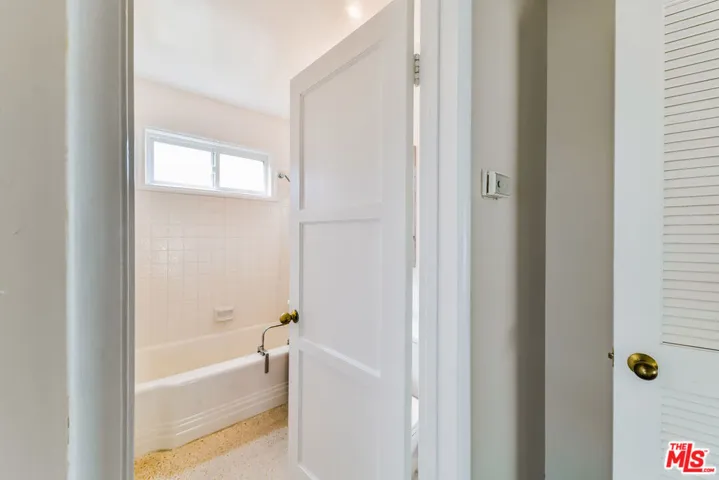 13923 Flatbush Avenue, Norwalk, California 90650