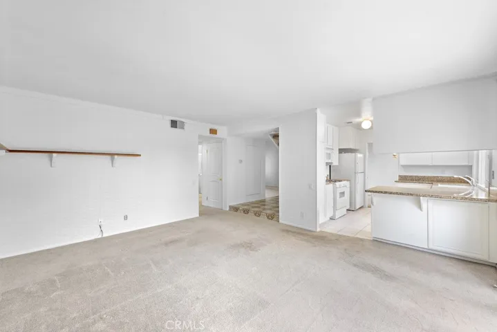 23611 Via Navarra, Mission Viejo, California 92691