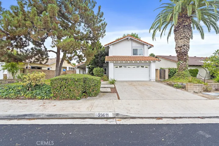 23611 Via Navarra, Mission Viejo, California 92691