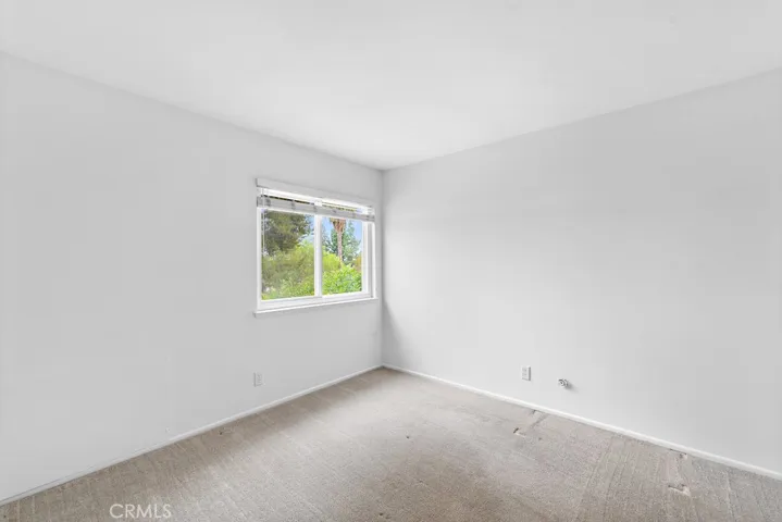 23611 Via Navarra, Mission Viejo, California 92691