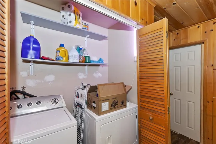 24585 Bernard Drive, Crestline, California 92325