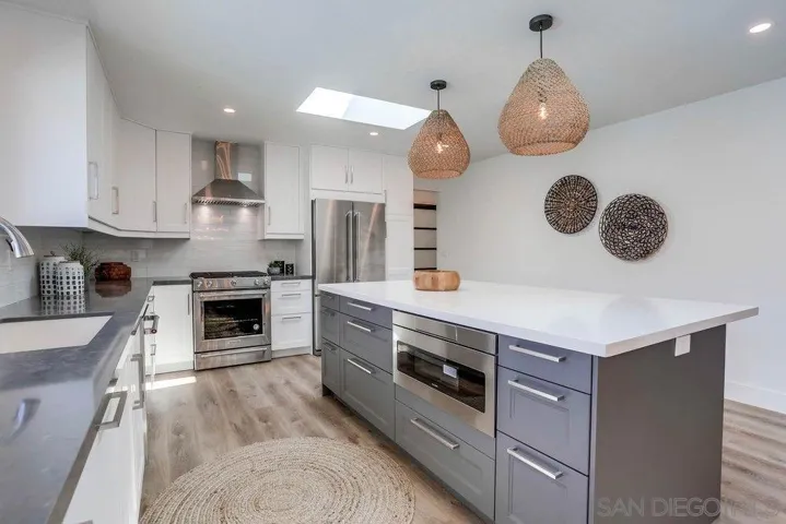 2842 Arnoldson Avenue, San Diego, California 92122
