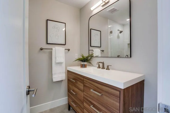 2842 Arnoldson Avenue, San Diego, California 92122