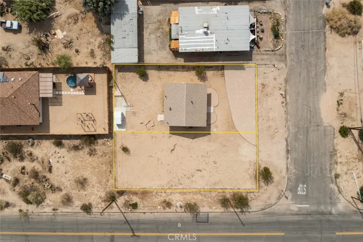 6385 Center, Joshua Tree, California 92252