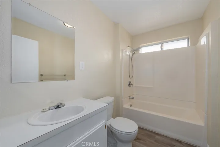 6385 Center, Joshua Tree, California 92252