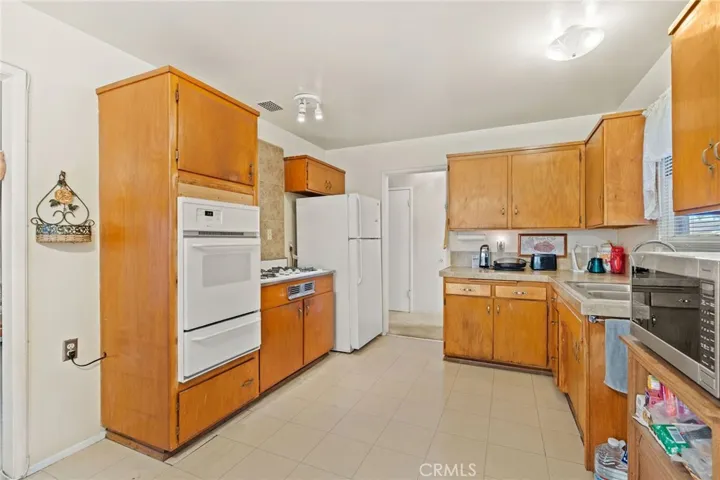 2463 Valhalla Street, Pomona, California 91767