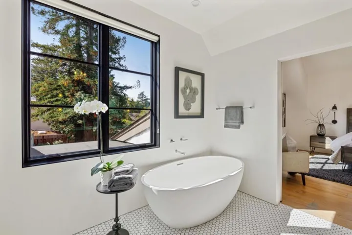 , Burlingame, California 94010
