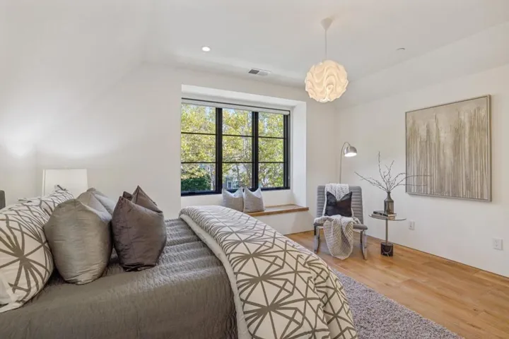 , Burlingame, California 94010