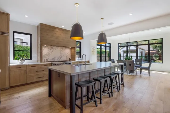 , Burlingame, California 94010