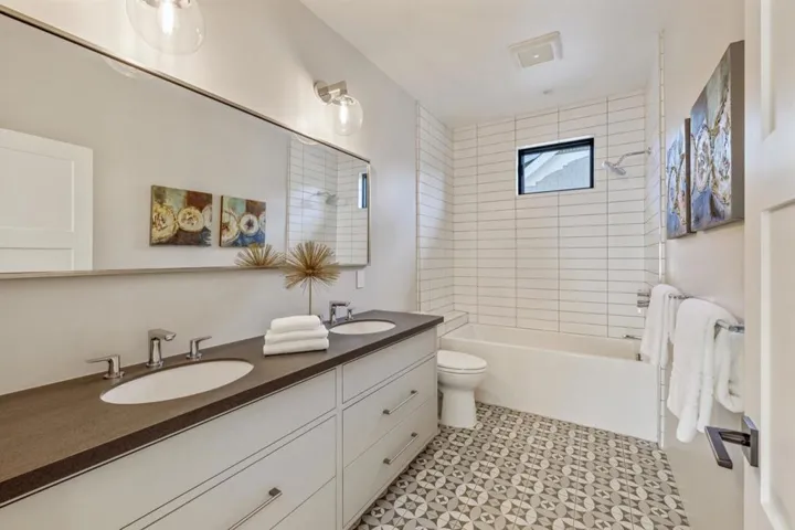 , Burlingame, California 94010