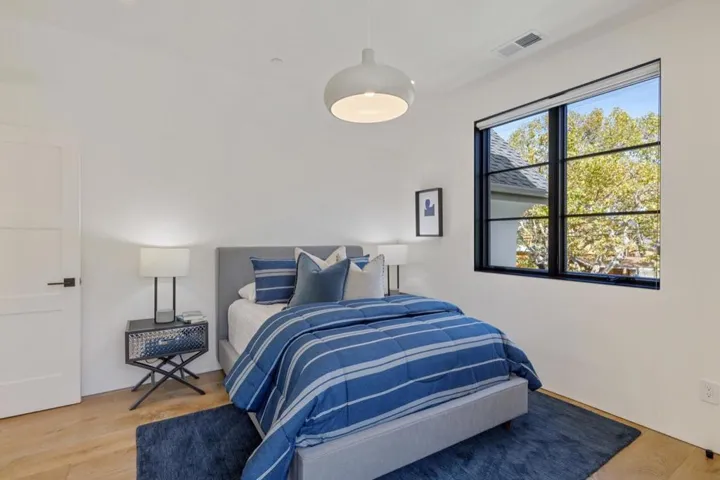 , Burlingame, California 94010
