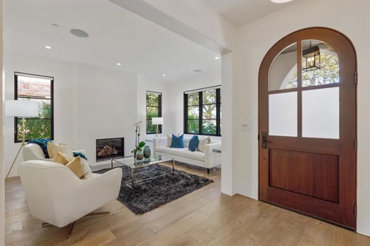 , Burlingame, California 94010