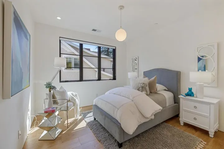 , Burlingame, California 94010