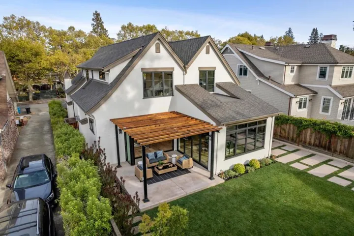, Burlingame, California 94010