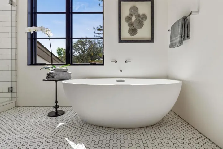 , Burlingame, California 94010