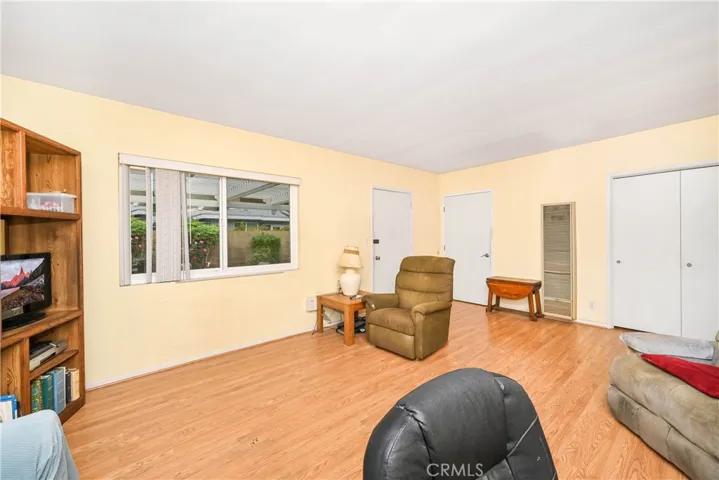 3197 Faust Avenue, Long Beach, California 90808