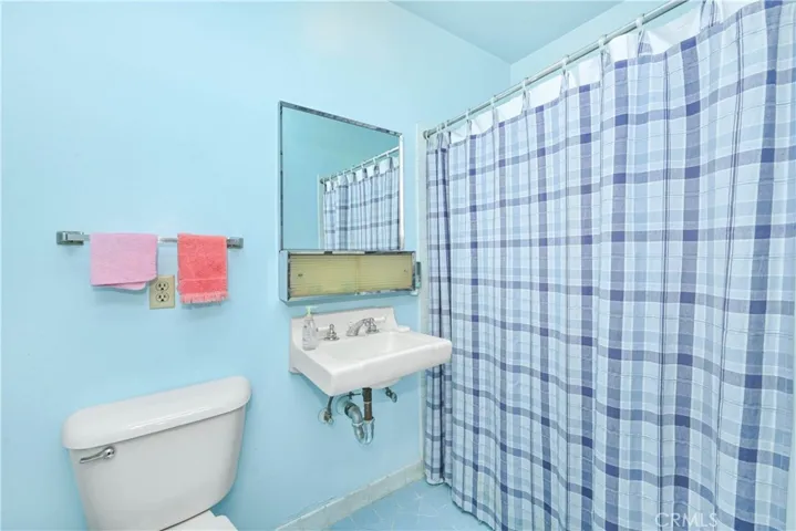 3197 Faust Avenue, Long Beach, California 90808