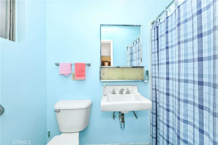 3197 Faust Avenue, Long Beach, California 90808
