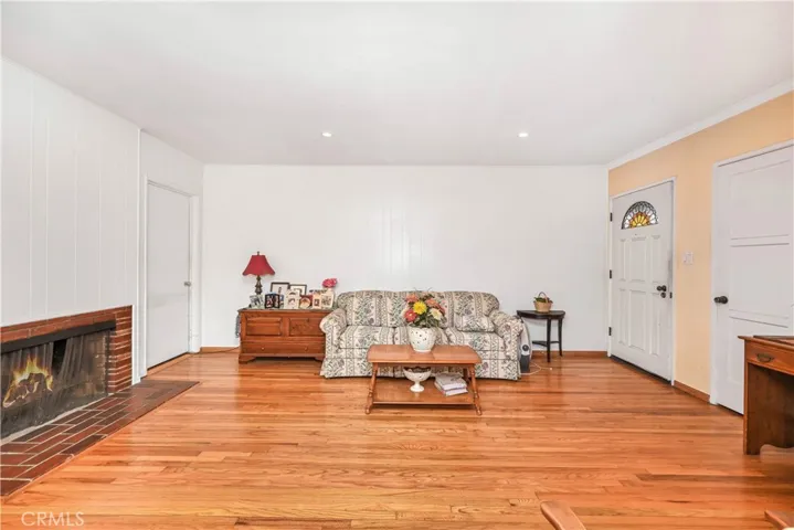 3197 Faust Avenue, Long Beach, California 90808