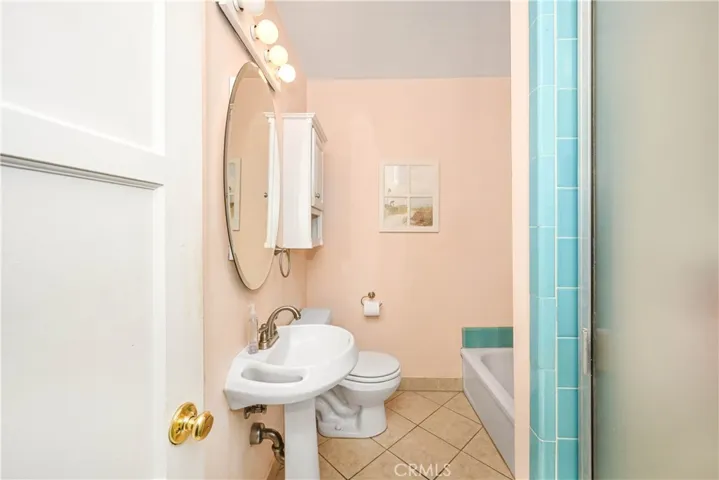 3197 Faust Avenue, Long Beach, California 90808