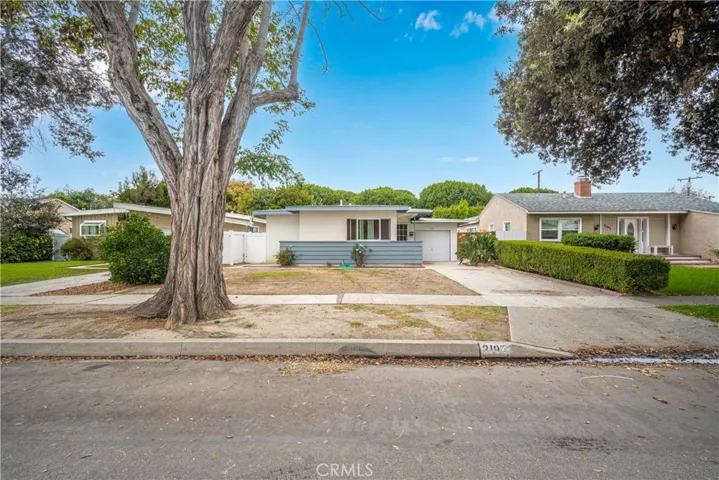 3197 Faust Avenue, Long Beach, California 90808