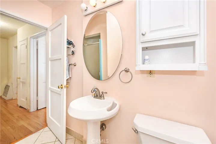 3197 Faust Avenue, Long Beach, California 90808