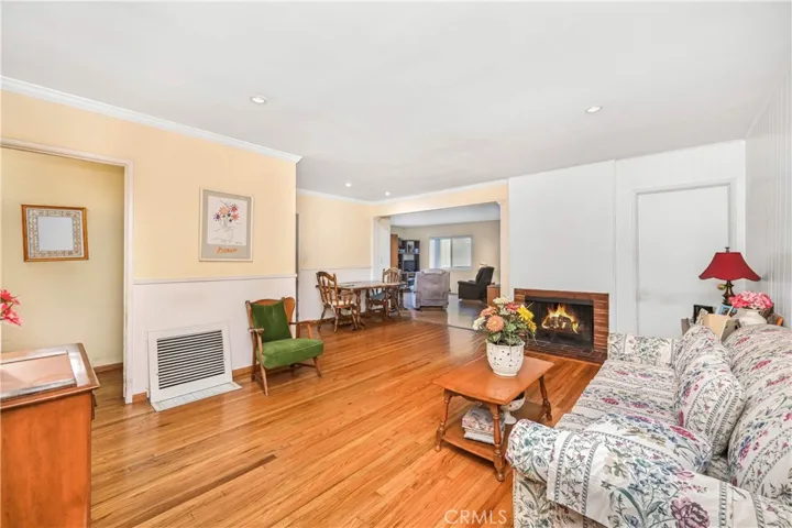 3197 Faust Avenue, Long Beach, California 90808