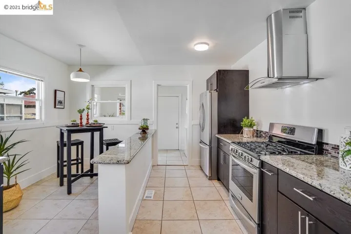 2512 65th Ave, Oakland, California 94605