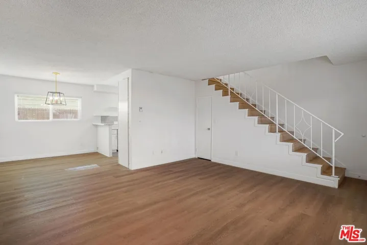 1208 California Avenue B, Santa Monica, California 90403