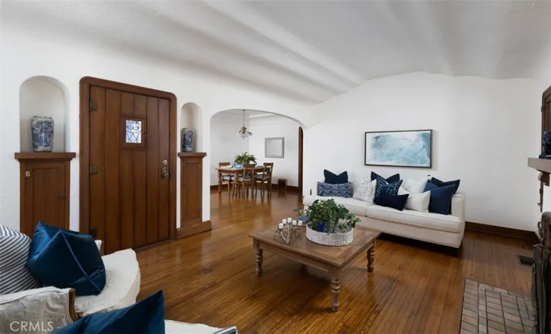 2336 N Riverside Drive, Santa Ana, California 92706