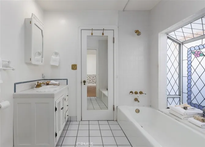 2336 N Riverside Drive, Santa Ana, California 92706