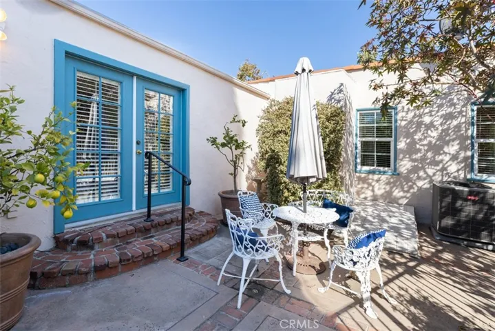 2336 N Riverside Drive, Santa Ana, California 92706
