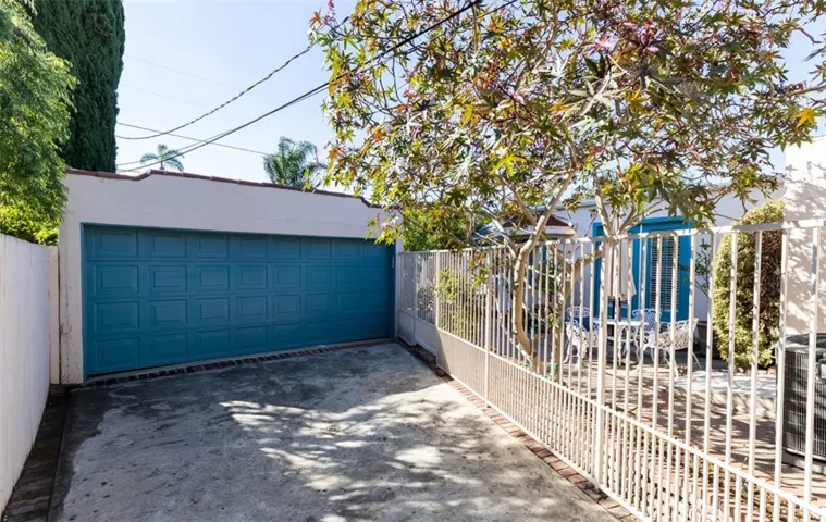 2336 N Riverside Drive, Santa Ana, California 92706