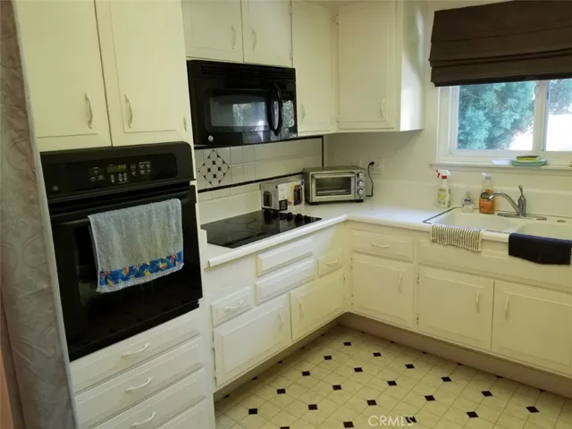 53 Calle Aragon O, Laguna Woods, California 92637