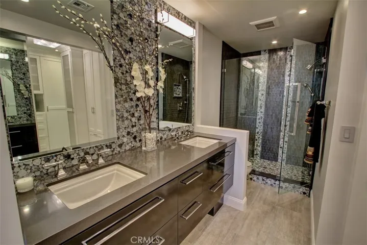 27943 Chiclana 85, Mission Viejo, California 92692