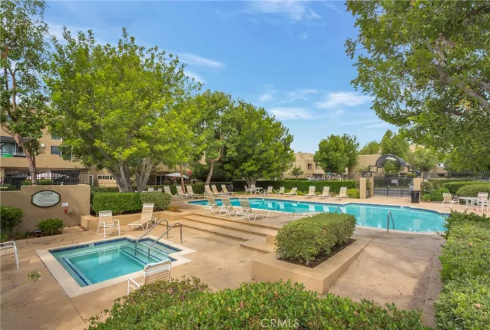 27837 Violet 152, Mission Viejo, California 92691