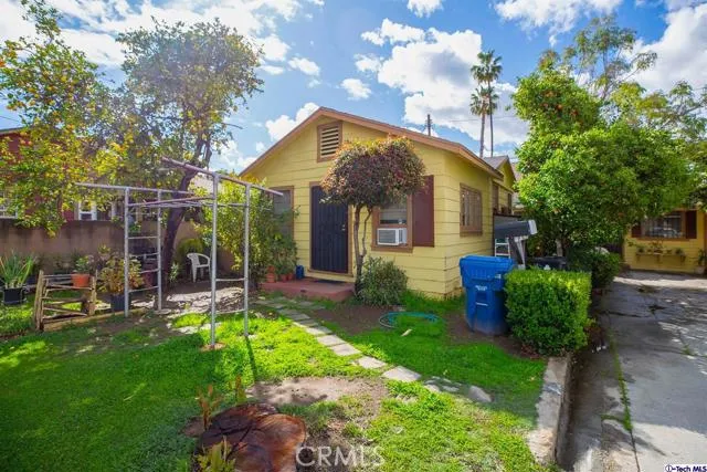 2126 Chickasaw Avenue, Los Angeles, California 90041