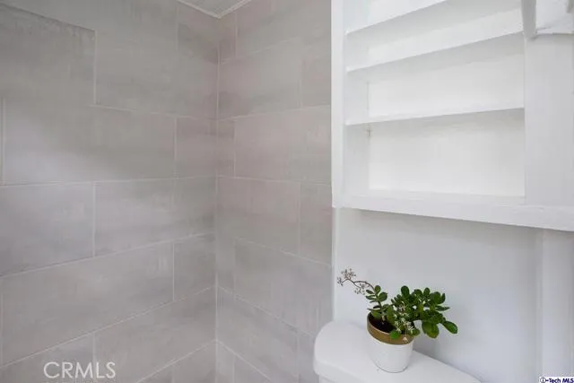 2126 Chickasaw Avenue, Los Angeles, California 90041