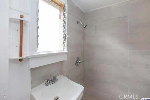 2126 Chickasaw Avenue, Los Angeles, California 90041