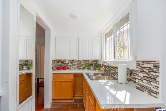 2126 Chickasaw Avenue, Los Angeles, California 90041