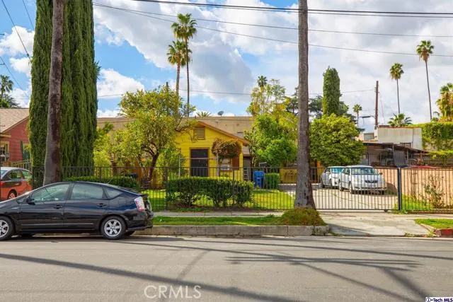 2126 Chickasaw Avenue, Los Angeles, California 90041