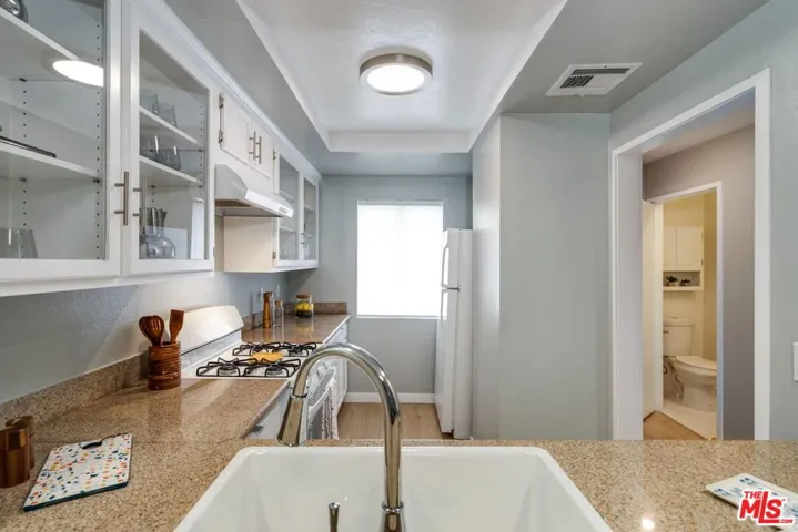 5036 E Echo Street 11, Los Angeles, California 90042