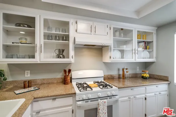 5036 E Echo Street 11, Los Angeles, California 90042